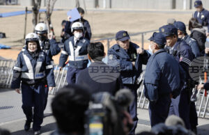 Убиецът на бившия японски премиер Шиндзо Абе беше осъден на доживотен затвор