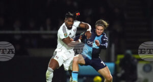 Уест Хям привлече нападателя Адама Траоре от Фулъм