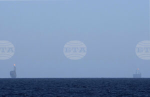 Украйна съобщи, че е повредила три руски петролни платформи в Каспийско море Украйна съобщи, че е повредила три руски петролни платформи в Каспийско море