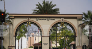 "Уорнър Брос“ отхвърли подобрената оферта за придобиване от „Парамаунт“ и потвърди предпочитанието си към „Нетфликс“