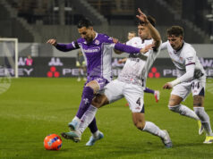 Фиорентина остана в зоната на изпадащите след домакинско поражение от Каляри