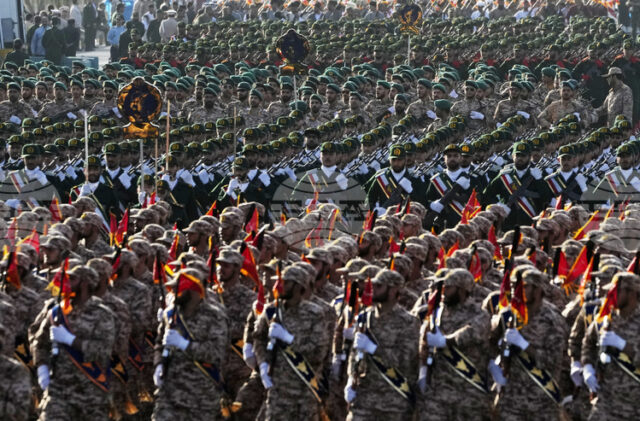 Франция подкрепя включването на иранските гвардейци на Революцията в списъка на ЕС с "терористични организации"