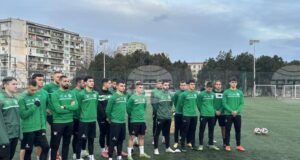 Четирима напускат третодивизионния Нефтохимик (Бургас) на старта на зимната подготовка, нападател от Несебър е първото подкрепление