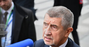 Чехия няма да продава леки изтребители на Украйна, заяви премиерът Андрей Бабиш