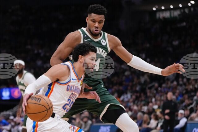 Янис Адетокунбо определи липсата на химия в състава като причина Янис Адетокунбо определи липсата на химия в състава като причина за поредицата от загуби на Милуоки в НБА