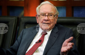 „Духът вече е извън бутилката“ - Уорън Бъфет сравни изкуствения интелект с опасността от ядрените оръжия