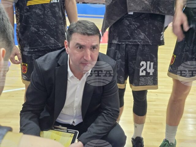 „Честитя победата на отбора от Плевен“, каза наставникът на баскетболния Миньор 2015 Ивица Вукотич след загубата от Спартак