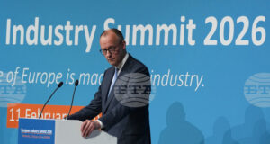 Европа трябва да предприеме решителни действия, за да избегне икономически упадък, предупреди Мерц в Антверпен