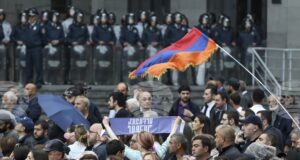 Арменски политик предложи създаването в Армения на „министерство на секса“, пишат британски издания