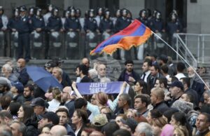 Арменски политик предложи създаването в Армения на „министерство на секса“, пишат британски издания