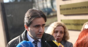 Божидар Божанов