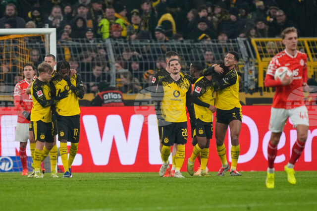 Борусия Дортмунд се приближи до лидера Байерн Мюнхен след победа над Майнц в Бундеслигата