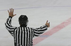 България загуби от Тайланд от третия си мач от световното първенство по хокей на лед за жени в Дивизия III, група "А"