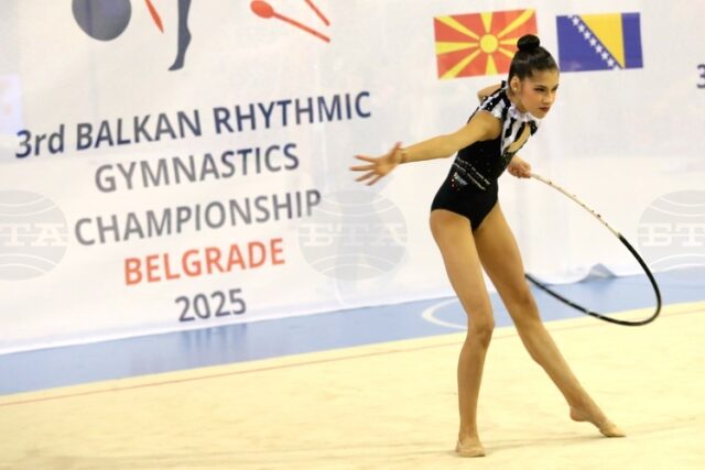 България поведе в класирането на отборната надпреварата при девойките на турнира по художествена гимнастика Miss Valentine в Тарту
