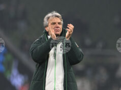 Вердер Бремер уволни своя треньор след серия от десет мача без победа