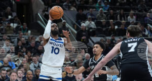 Ветеранът Майк Конли се завърна в Минесота Тимбъруулвс в НБА