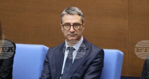 Всеки ощетен потребител заради завишени сметки за ток ще бъде компенсиран, каза служебният енергиен министър Трайчо Трайков