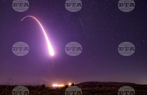 Възраждане на ядрените тестове: сигнал за нова Студена война Тестово изстрелване на американска междуконтинентална балистична ракета "Минитмън 3" от полигон в щата Калифорния.