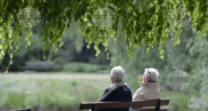 пенсионери