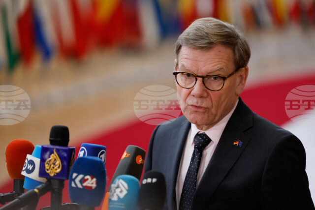 Германският външен министър Йохан Вадефул е на посещение в Нова Германският външен министър Йохан Вадефул е на посещение в Нова Зеландия с цел задълбочаване на връзките