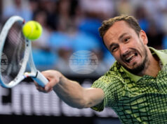 Даниил Медведев спечели титлата в Дубай без игра след отказване на съперника му на финала заради контузия Даниил Медведев спечели титлата в Дубай без игра след отказване на съперника му на финала заради контузия