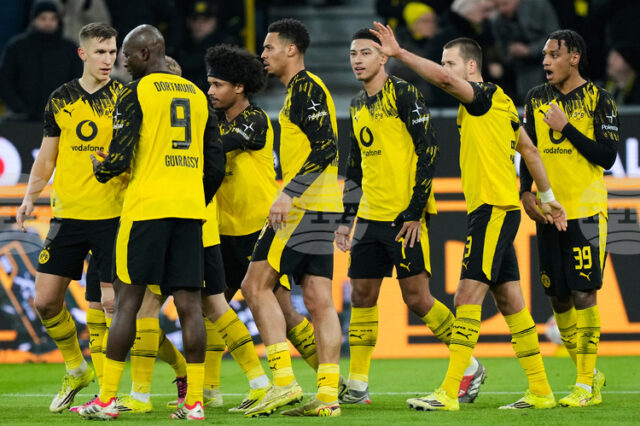 Два гола на Серу Гираси донесоха трудна победа на Борусия Дортмунд над Хайденхайм