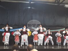 Ден 110
Български и аржентински фолклорни състави изнесоха концерт в аржентинския град Комодоро Ривадавия Ден 110
Български и аржентински фолклорни състави изнесоха концерт в аржентинския град Комодоро Ривадавия