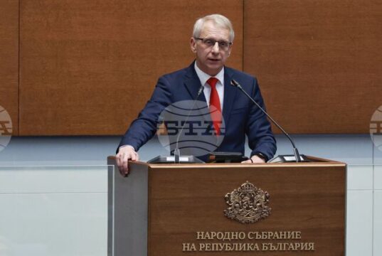 Николай Денков