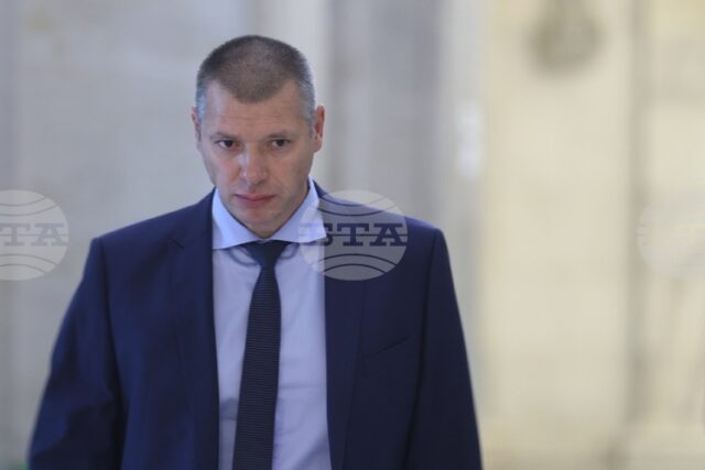 Парламентът прекрати правомощията на Антон Славчев като зам.-председател на Комисията за отнемане на незаконно придобитото имущество