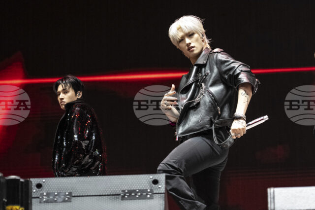 Джей Коул оглави класацията на "Билборд" за албуми Джей Коул оглави класацията на "Билборд" за албуми