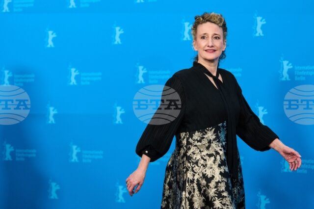 Директорът на „Берлинале” Триша Тътъл отхвърли обвиненията в цензура, отправени от кинодейци в отворено писмо
