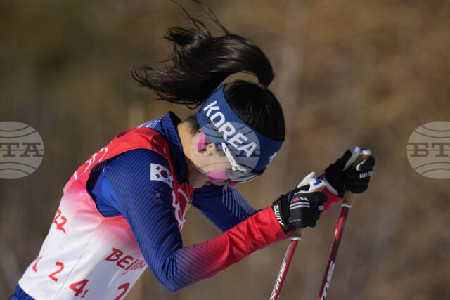 Дисквалифицираха две състезателки от Република Корея в ски бягането заради забранено вещество върху ските
