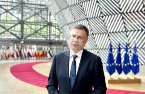 ЕС очаква да приключи следващата седмица процедурите, свързани с отпускането на 90 млрд. евро заем за Украйна