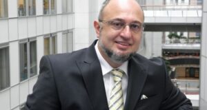 Емил Стоянов