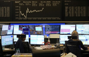 Европейските борси затвориха низходящo в реакция на новите мита на Тръмп