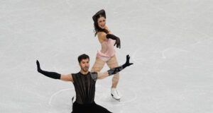 Европейските шампиони Лоранс Фурние Бодри и Гийом Сизерон спечелиха ритмичния танц при танцовите двойки на Олимпийските игри в Милано-Кортина