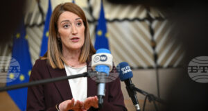 Европейският парламент ще гласува в сряда за заема от 90 млрд. евро за Украйна