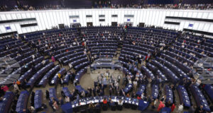 Европейският парламент ще обсъди отношенията със САЩ, войната в Украйна, отбраната и социалните предизвикателства в ЕС