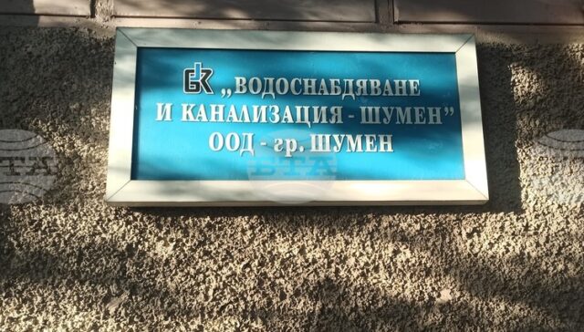 Електрическите двигатели на помпите в помпена станция "1300" в Шумен Електрическите двигатели на помпите в помпена станция "1300" в Шумен се очаква да бъдат монтирани днес следобед