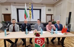 Започва тесен диалог, целта е бързо да се преодолее сегашното състояние на БСП, каза в Перник Крум Зарков