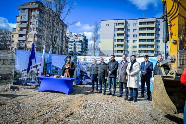 Започна изграждането на първото общинско основно училище в столичния квартал „Студентски град“