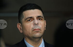 Изборът на Андрей Гюров за служебен премиер е шанс за страната, смята Ивайло Мирчев