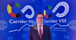 Изграждането на Коридор 8 винаги е било приоритет от национално значение за България, заяви заместник-министърът на външните работи в Тирана