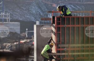 Издадените разрешителни за строеж на нови жилищни сгради в България се увеличават с 26,6 на сто през четвъртото тримесечие на 2025 г. на годишна основа, по данни на НСИ