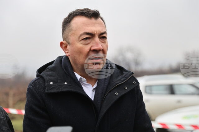 Индикативният график за директните плащания се изготвя, надяваме се да бъде представен следващата седмица, каза зам.-министър Янислав Янчев