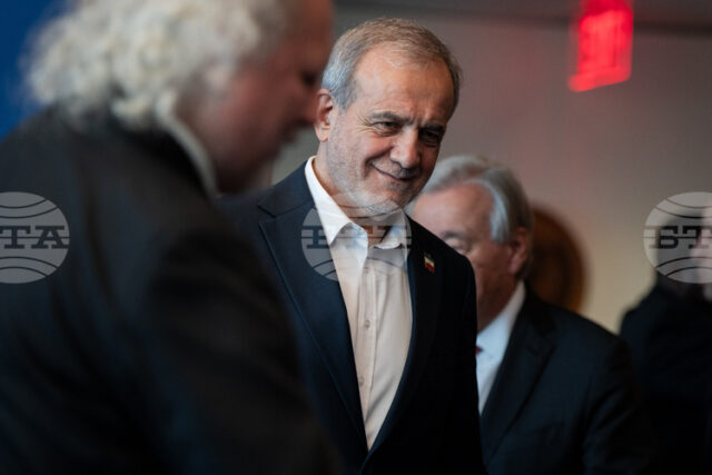 Иранският президент Масуд Пезешкиан нарече "варварско" нападението срещу училище в Иран, броят на жертвите вече е 85 според ирански медии