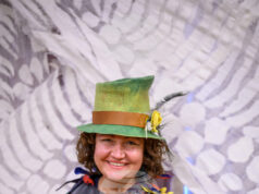 Исках да направя криле, защото птиците не знаят за ограниченията, казва за БТА визуалната артистка Ники Колиър