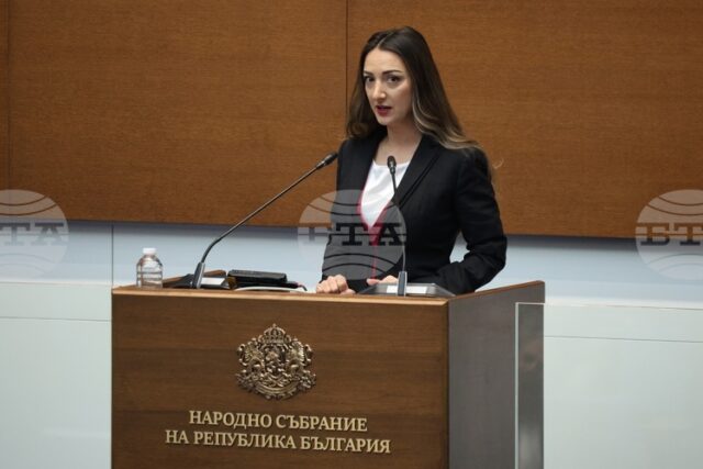 Историята помни онези, които бранят държавността си с характер, заявиха от "Величие" по случай 153-тата годишнина от гибелта на Васил Левски