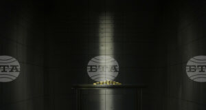 Китай между традицията и рекордните пазари - цената на златото привлича жителите на страната пред машини, обменящи бижута срещу пари в брой