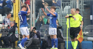 Комо надви Лече в Серия "А" и се изкачи на пето място